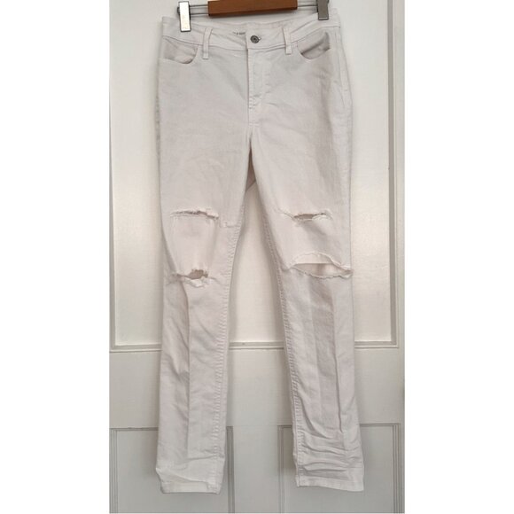 Women’s Old Navy Super Skinny Distressed White Jeans Size 4 long - Picture 1 of 6